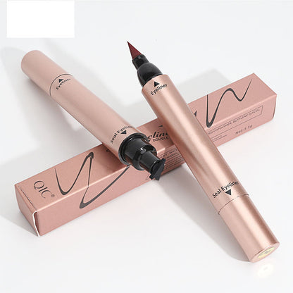 Double-Headed Triangle Wing Liquid Eyeliner Pen