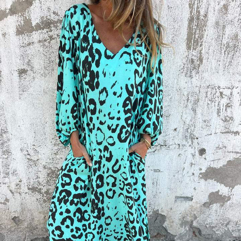 🔥V-Neck Printed Flowy Dress With Pockets